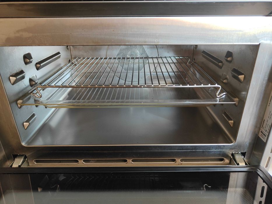 Miele Forno e Microondas 4010BM