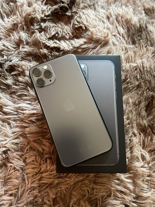 Iphone 11 pro + pack capas