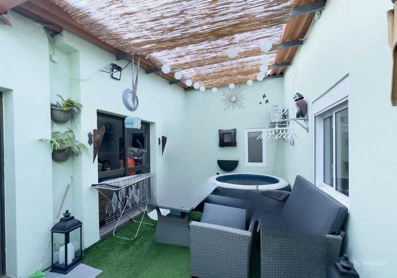 Moradia T4 em Sobreda Da Caparica Charneca Almada