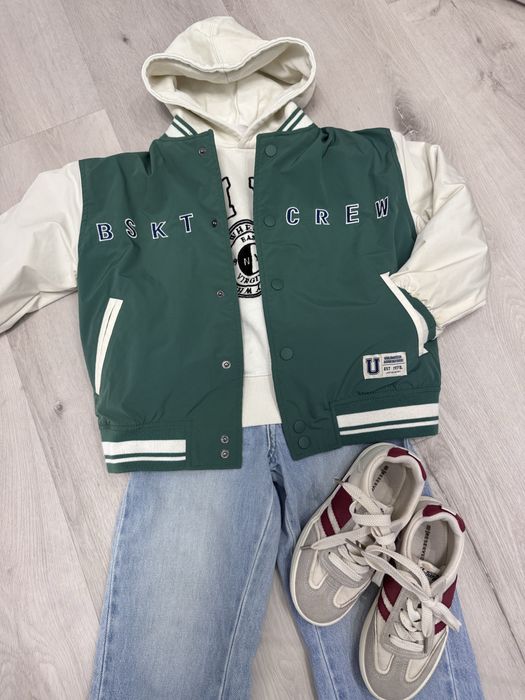 Бомбер- вітровка бренд zara