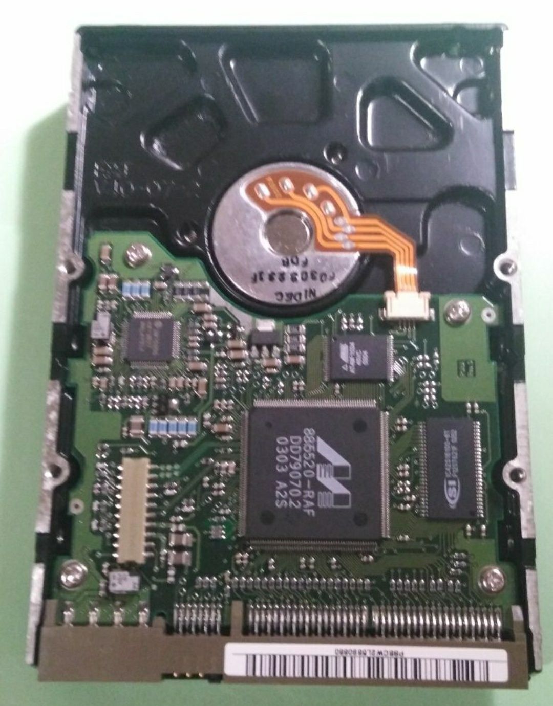 HDD SAMSUNG 40Gb SP40A2H
Жёсткий диск Samsung,снят очень окуратно ,скл