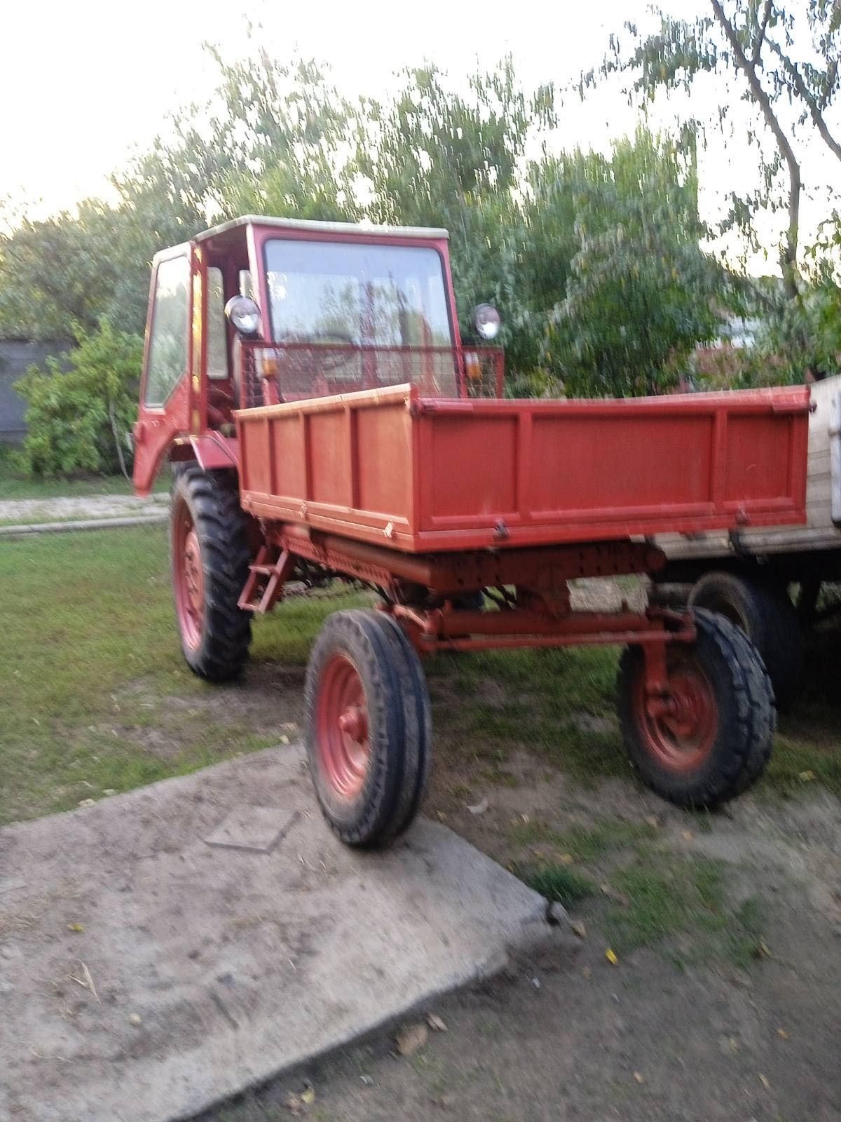Продам трактор  т16 м