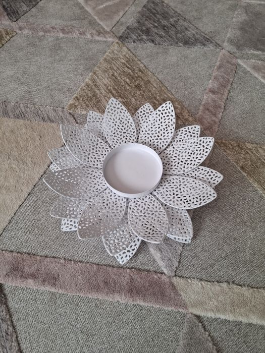 Świecznik metalowy ażurowy Home&You