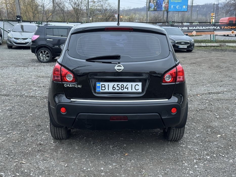 Продам офіційний Nissan Qashqai