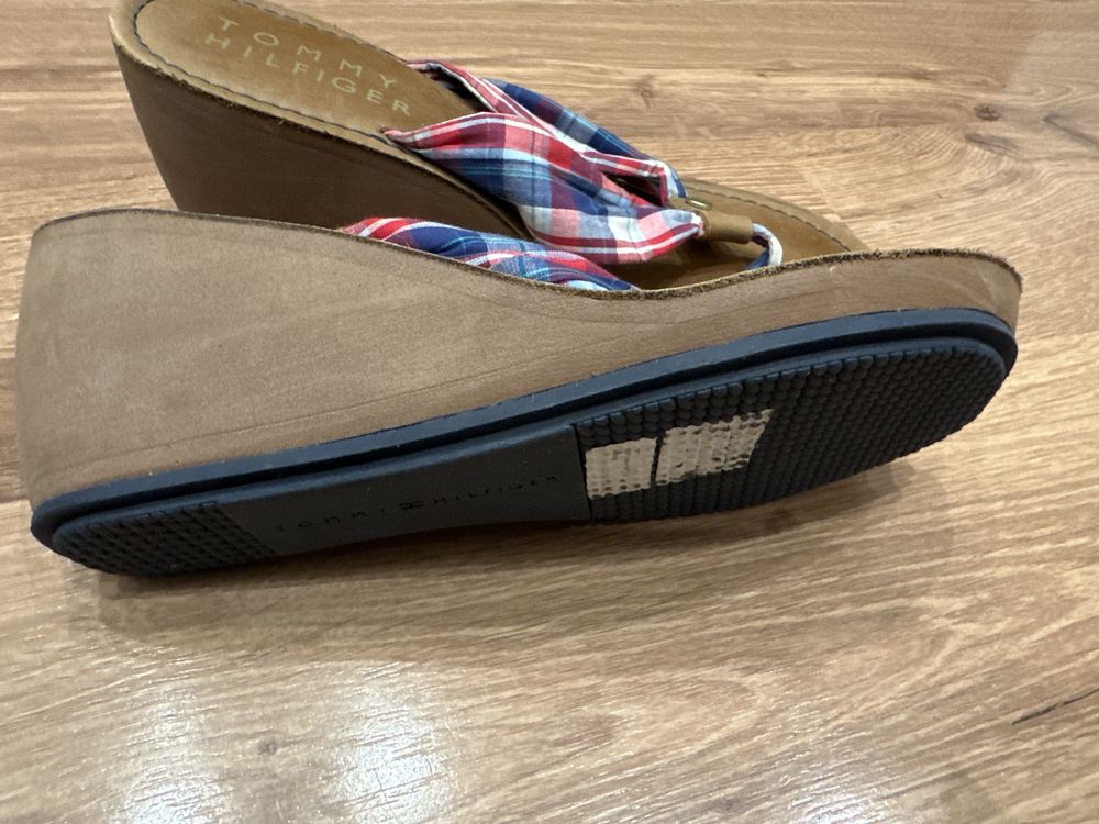 Klapki japonki Tommy Hilfiger nowe r. 39