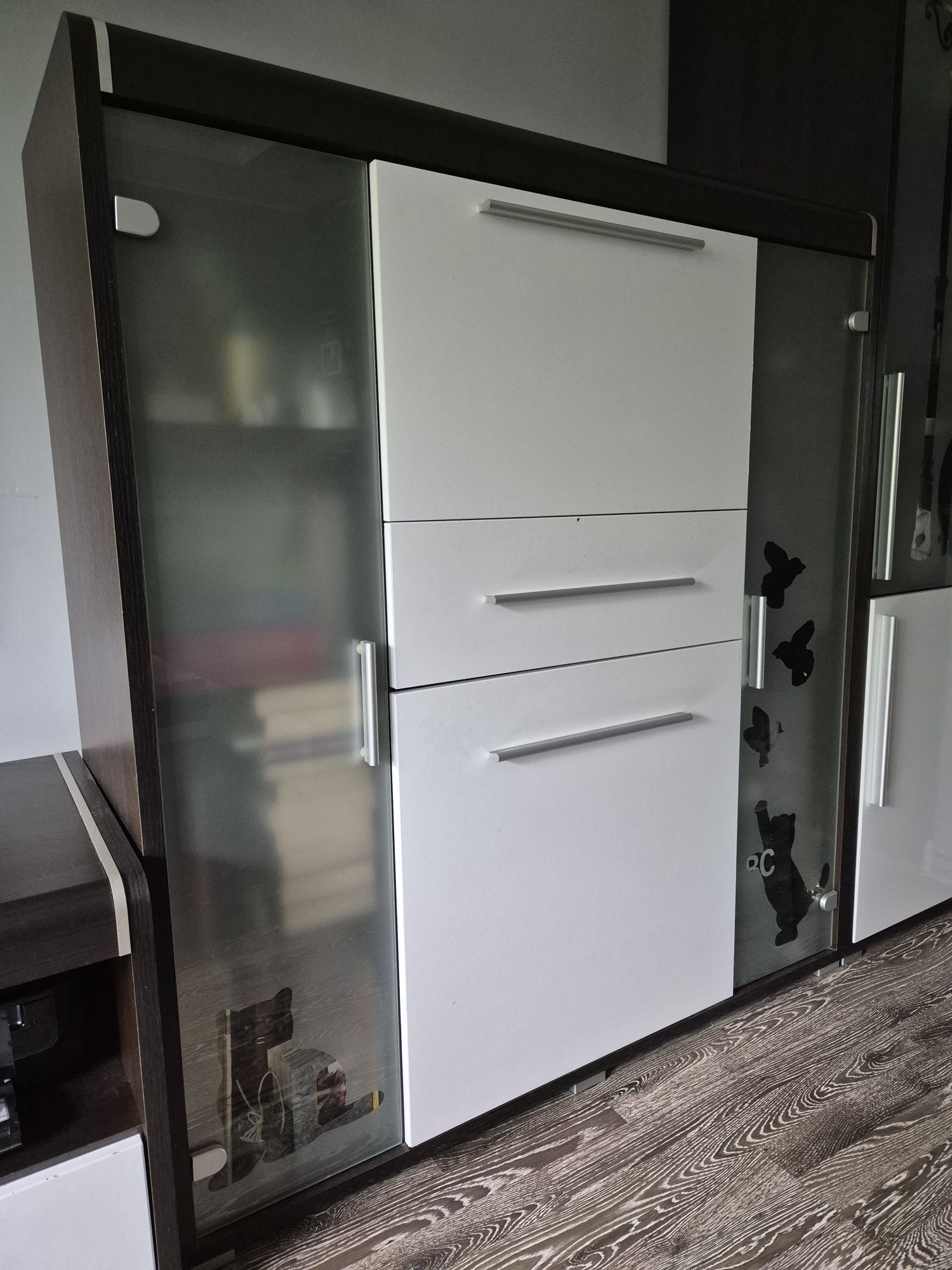 ZAREZERWOWANE Meble do pokoju, salonu