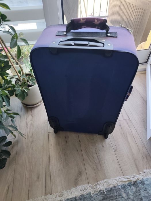 Walizka młodzieżowa wys. 65