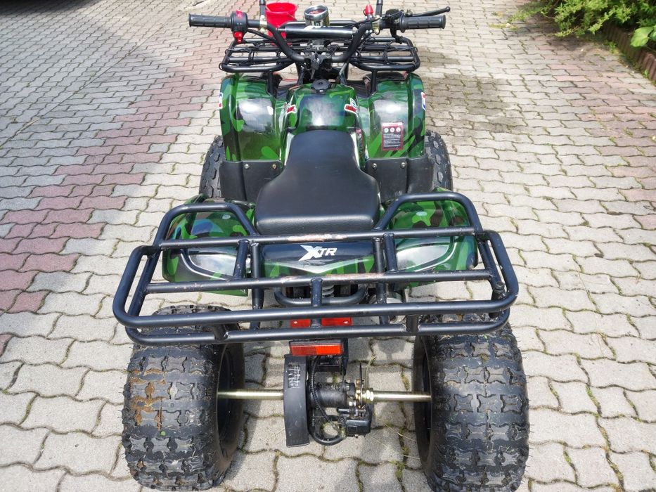 Quad 125CC kola 8"