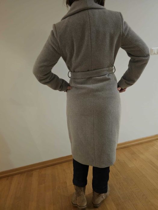 Jesienny szary płaszcz Reserved rozmiar 40 L