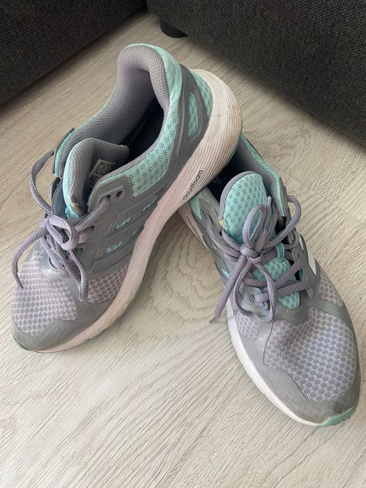 Buty sportowe damskie adidas