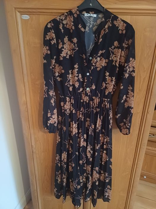 Sukienka  rozmiar L
