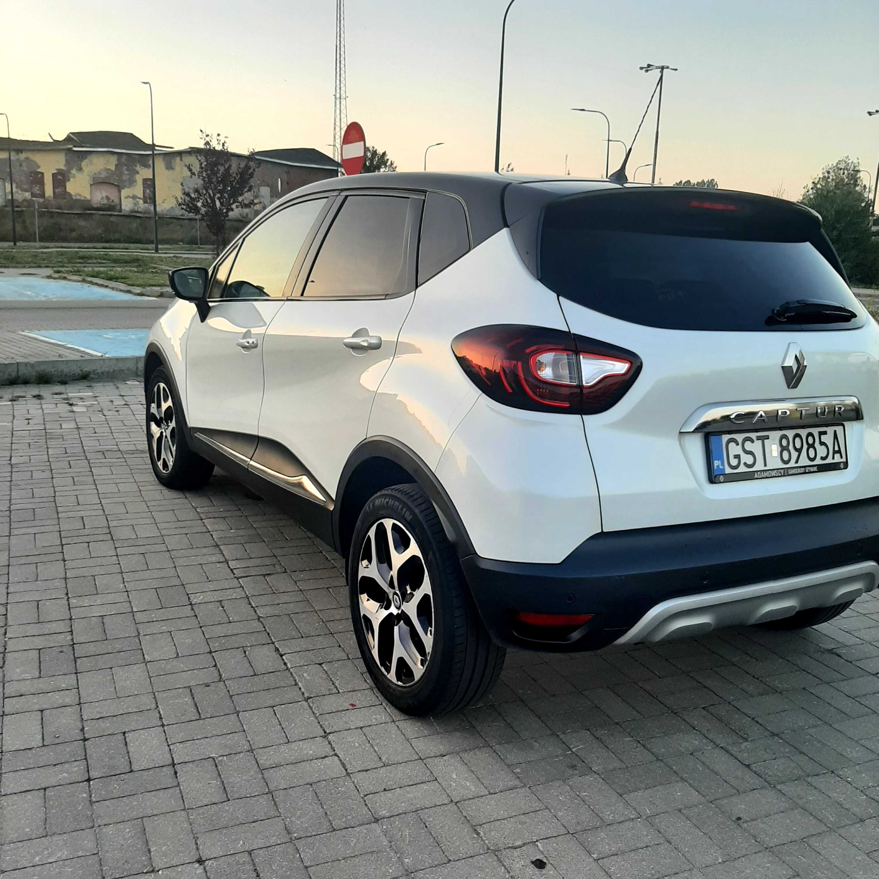 Renault Captur 2017 r. Automatyczna skrzynia biegów