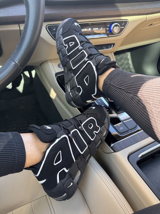 Nike Air More Uptempo Black White