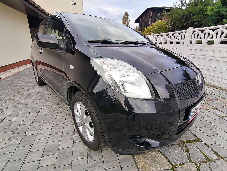 TOYOTA YARIS 1,3 VVT-i 87KM,Klima!5-drzwi!przeb-151tyś!