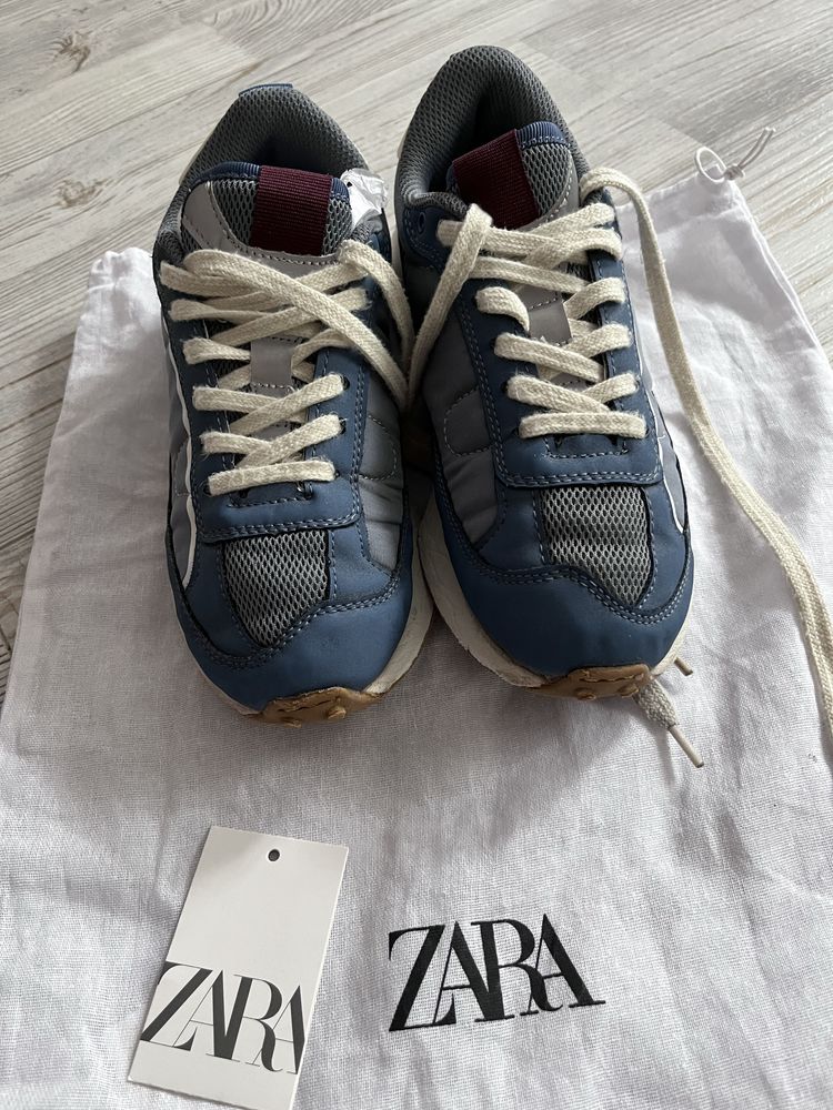 Кросівки Zara 35 розмір