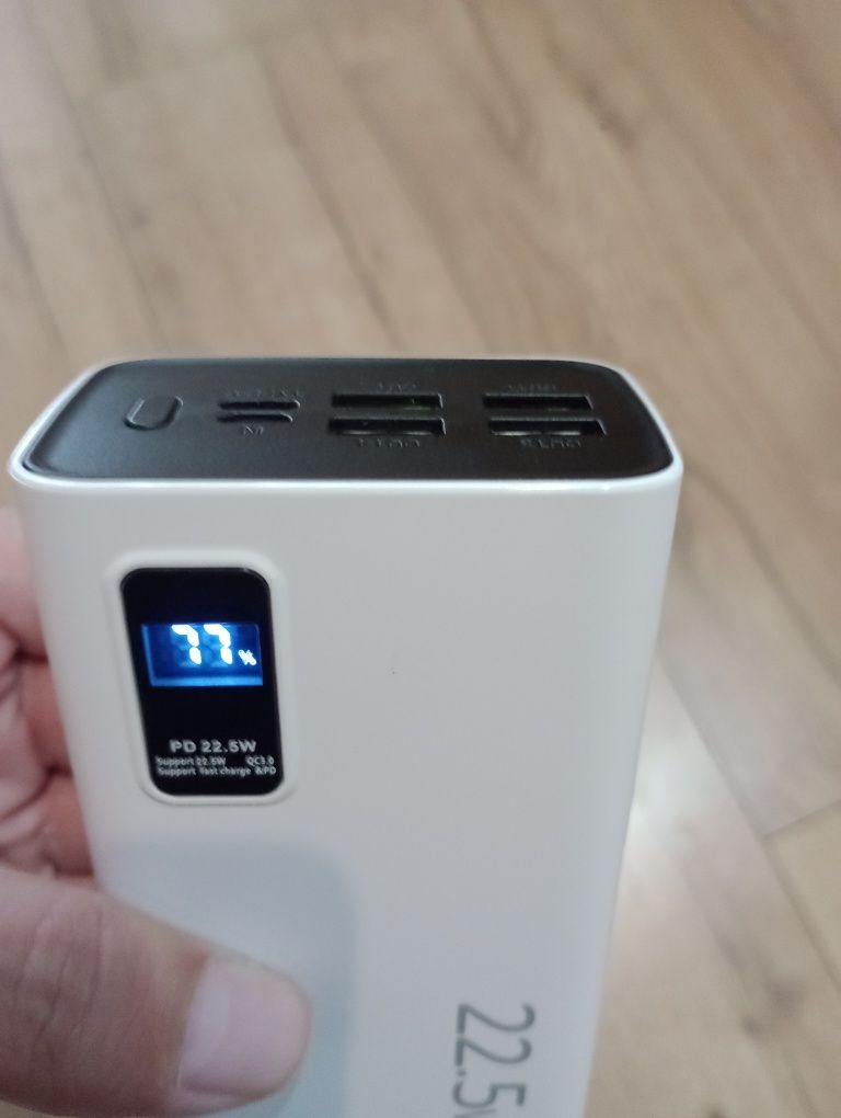 2x PowerBank 30000mAhFastCharge/22,5w+4 kableSzybkiegoŁadowania/66w/6A