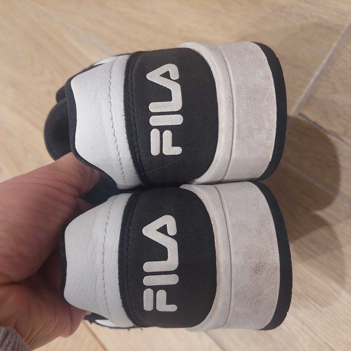 Кросівки Fila 37р. Устілка 23 см