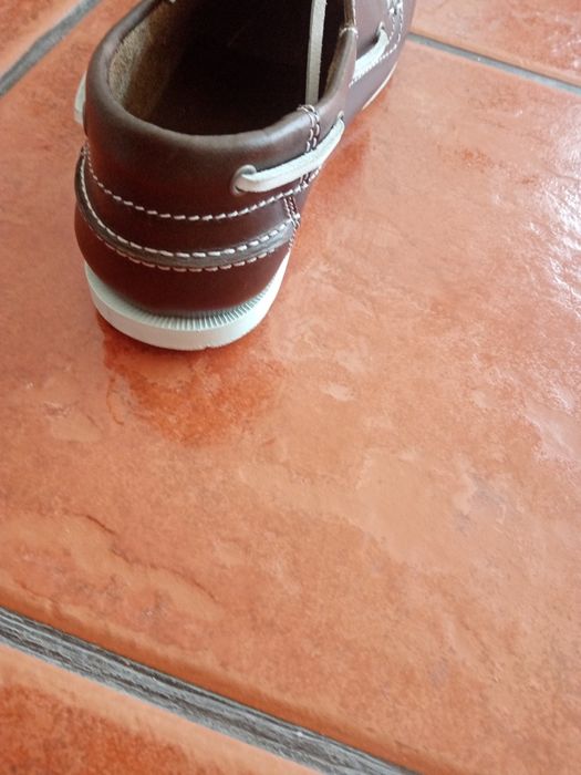 Sapato desporto em pele