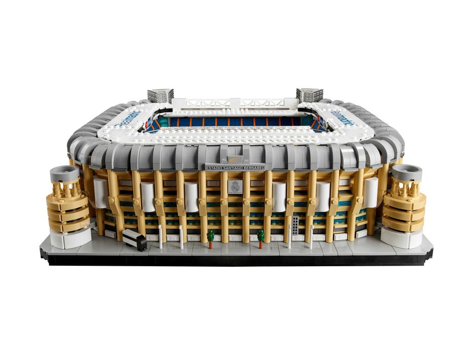 LEGO Creator Expert 10299 - Stadion Realu Madryt - Santiago Bernabéu