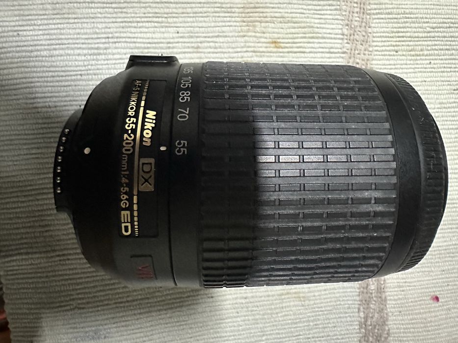 Lente Nikon dx 55 200