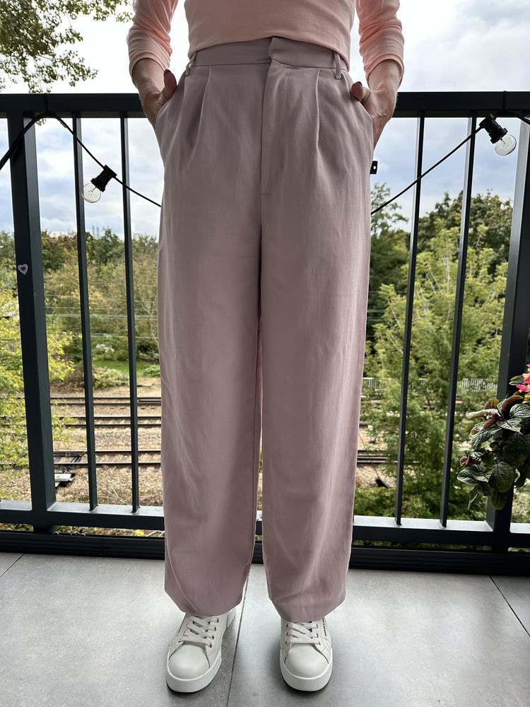 Spodnie garniturowe pudrowy róż zara XS