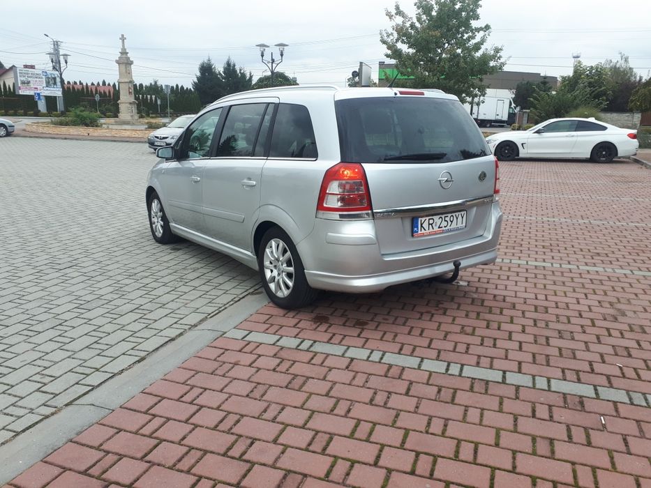 Opel Zafira 7 osobowy