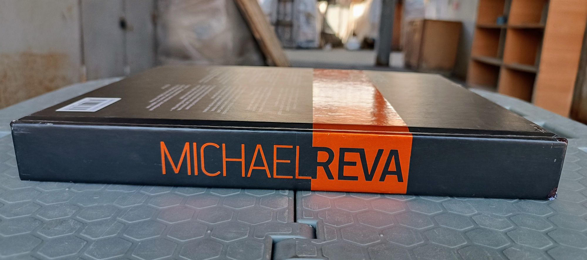 Книга Фотография Скульптура Michael Reva