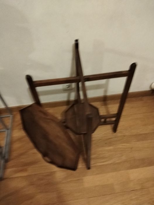 Mesa apoio madeira sextavada