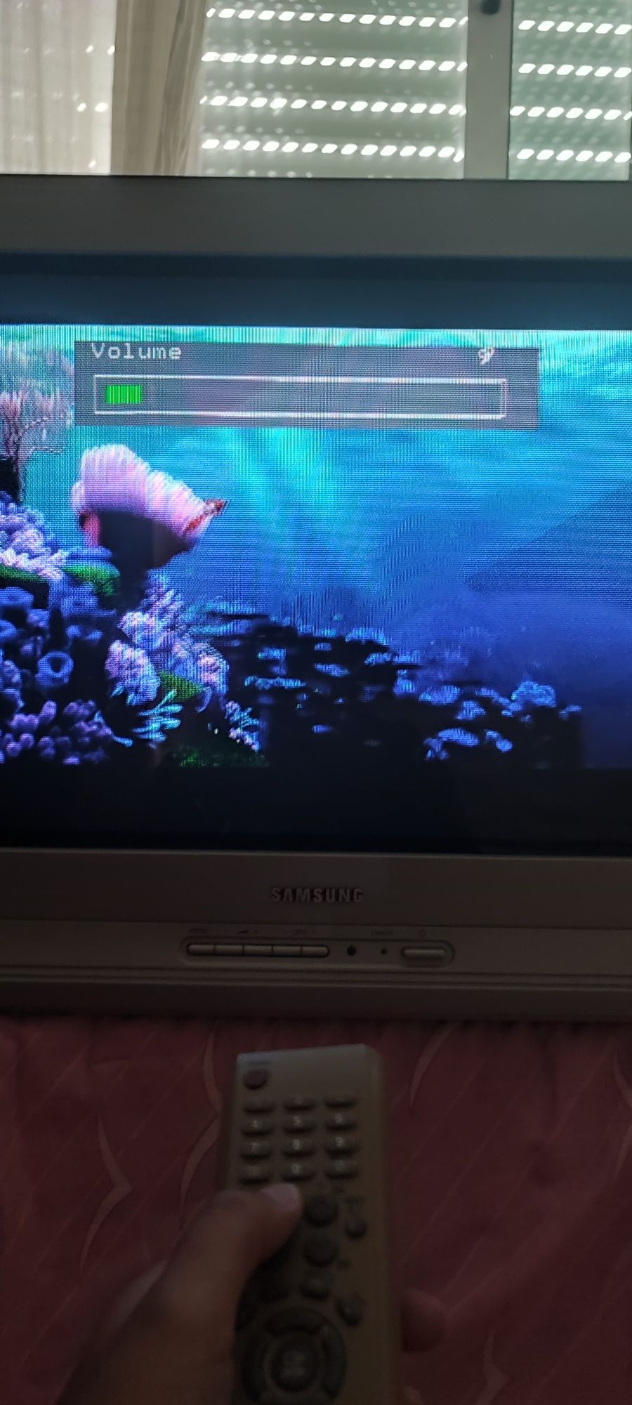 Televisão a funcionar