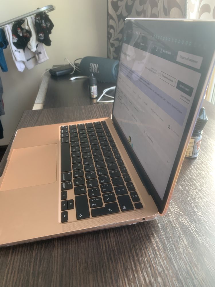 Macbook air m1 8/256