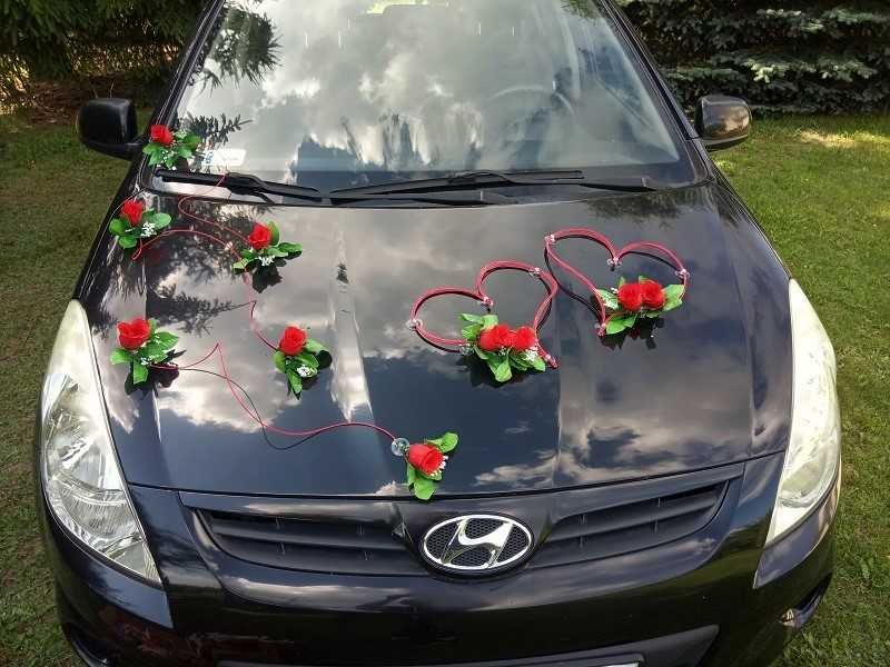 DS13K * Dekoracja ślubna na samochód - czerwone róże w pąkach