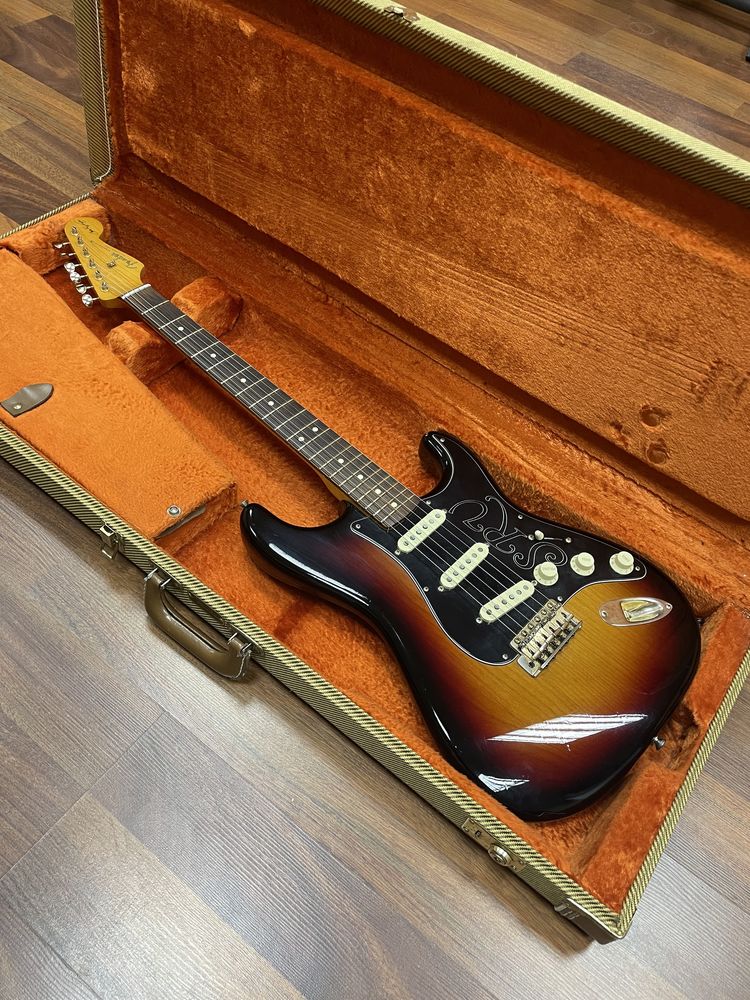 Електрогітара Fender Stratocaster SRV USA (1800$)