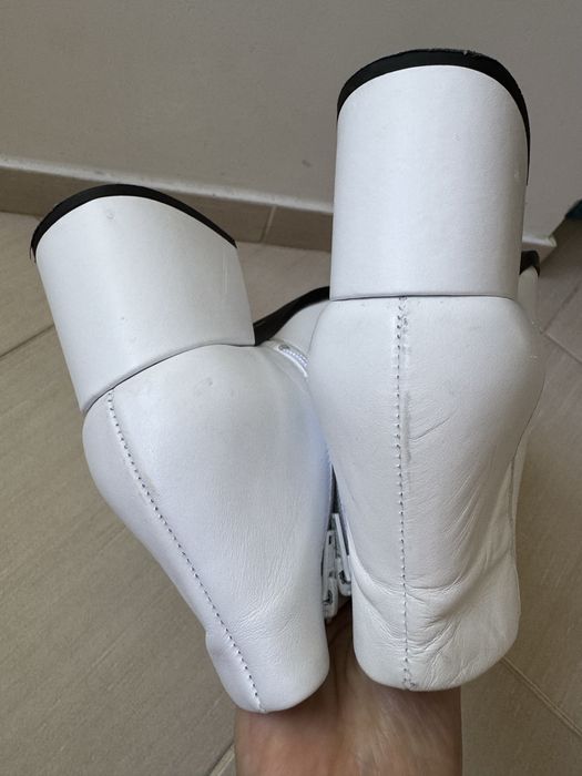 Продам шкіряні черевики Vero Moda