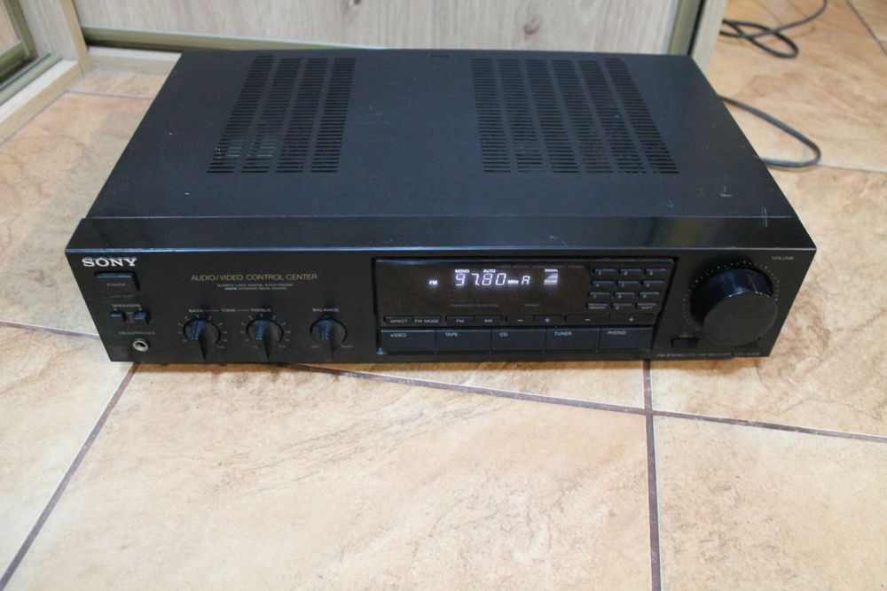 Amplituner Sony STR-AV 220