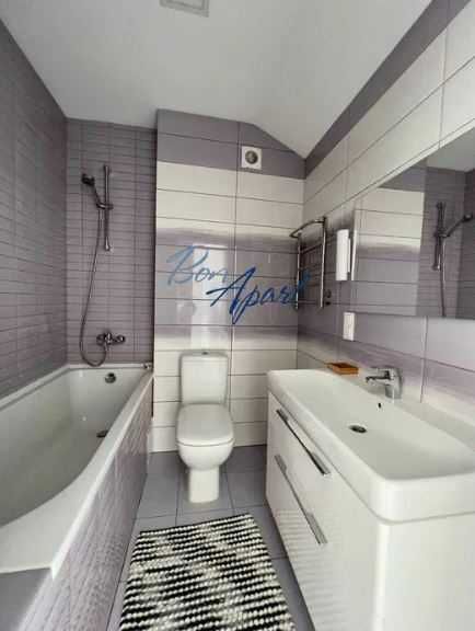 3к. трирівнева, ЖК Skyland, вул.Павла Лі, 1000 дол.