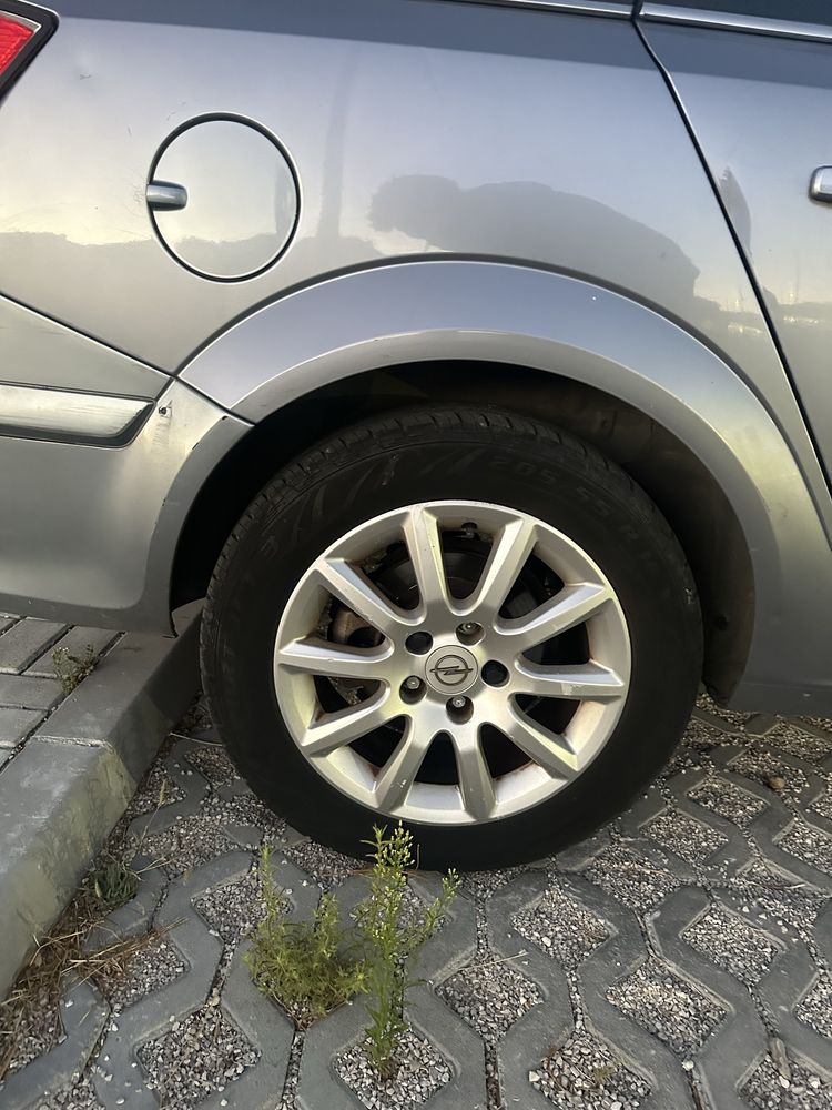 Opel astra H 1.4