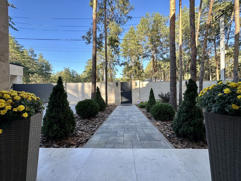 Будинок з ремонтом та 5/ма кімнатами у Бучі