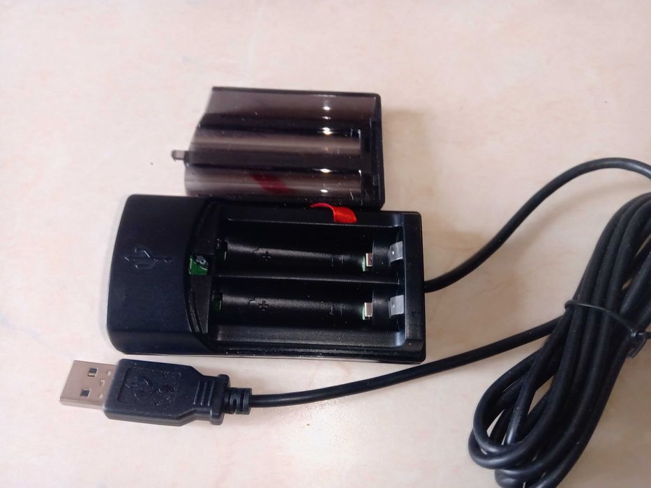 USB зарядное устройство для аккумуляторных батареек AA/AAA