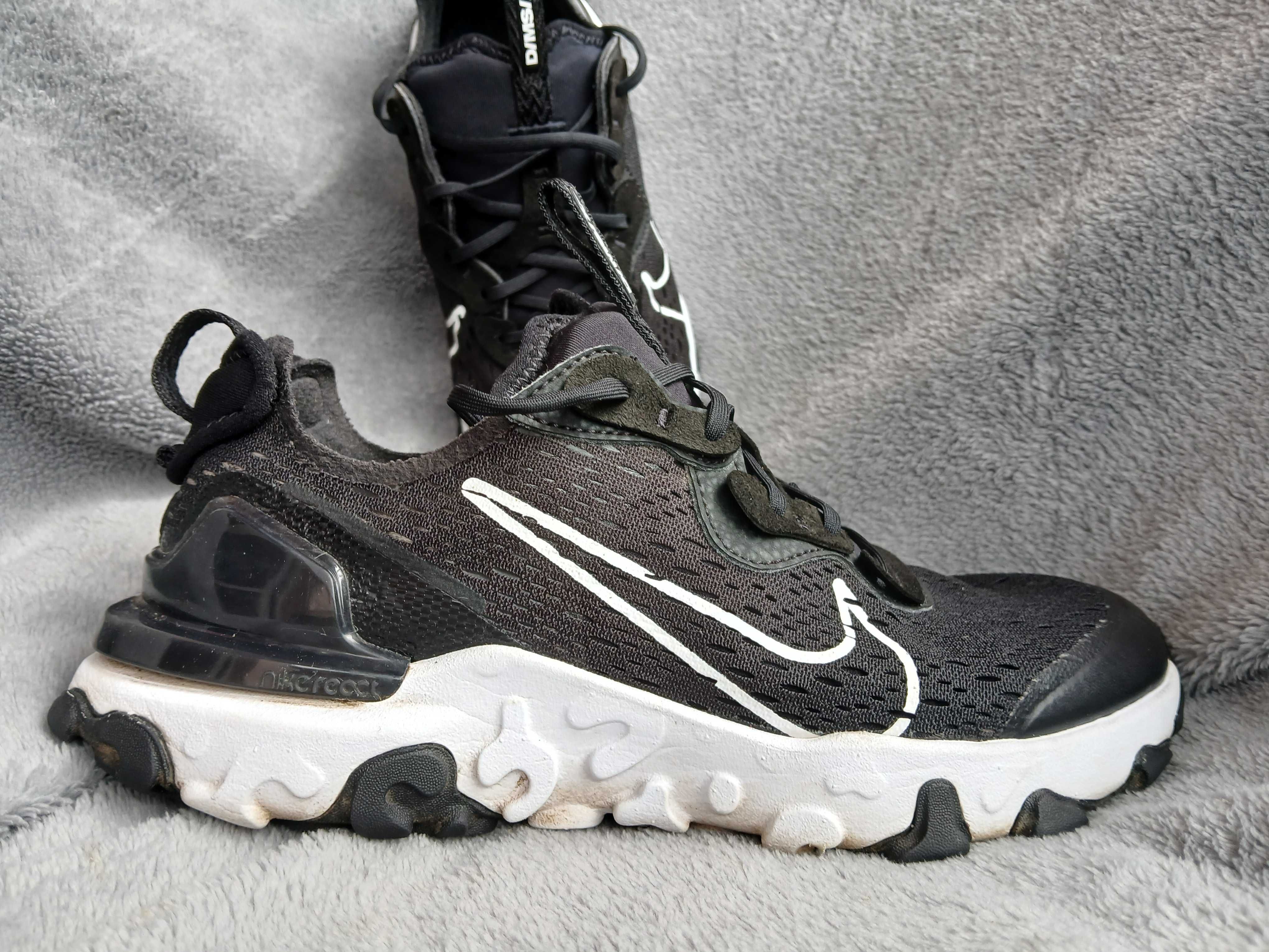 Nike React Vision Czarne buty r. 38