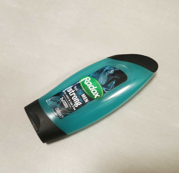 Radox do powieszenia żel pod prysznic