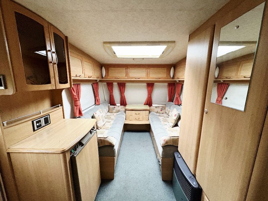 Кемпер будинок на колесах причіп дача караван Lunar хата на колесах