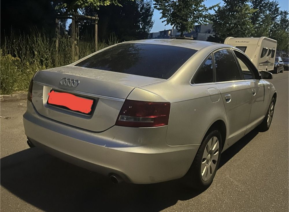 Audi A6 2.4 v6 benzyna 2005 rok