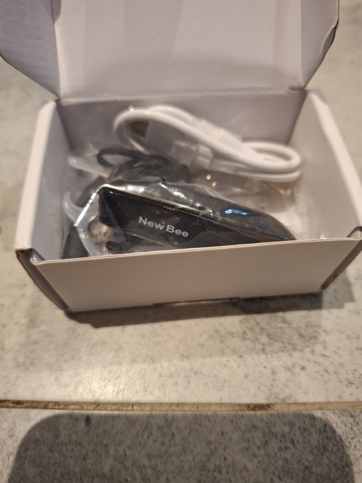 Zestaw głośnomówiący bluetooth