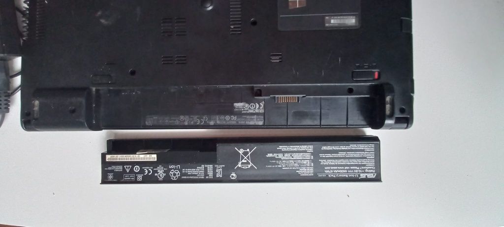 Laptop asus x501a