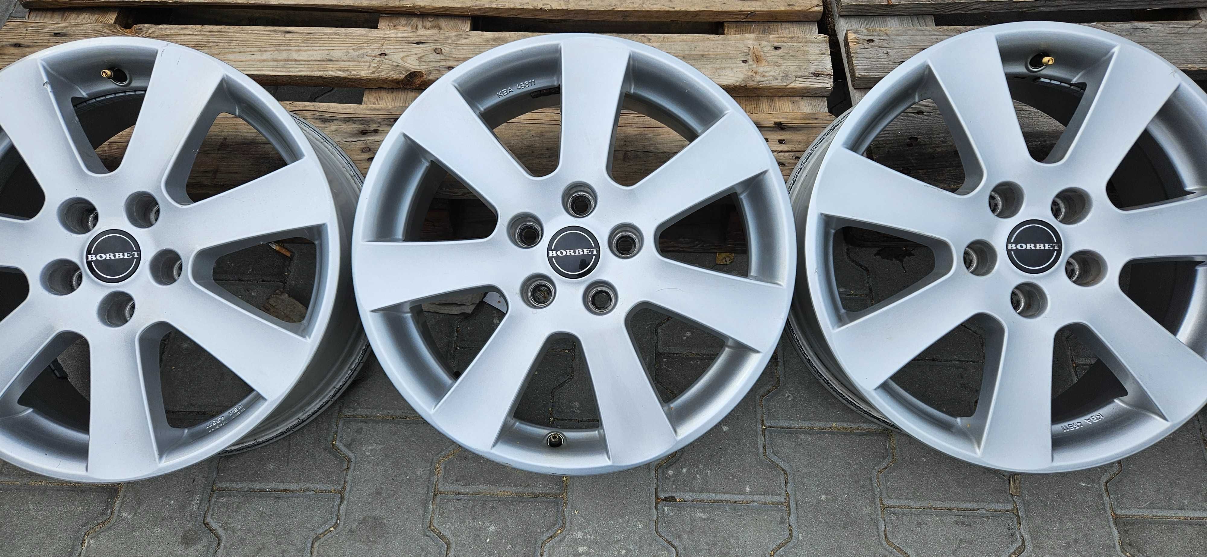 Felgi 17 cali BORBET 5x114.3 7jx17 et38 Fi