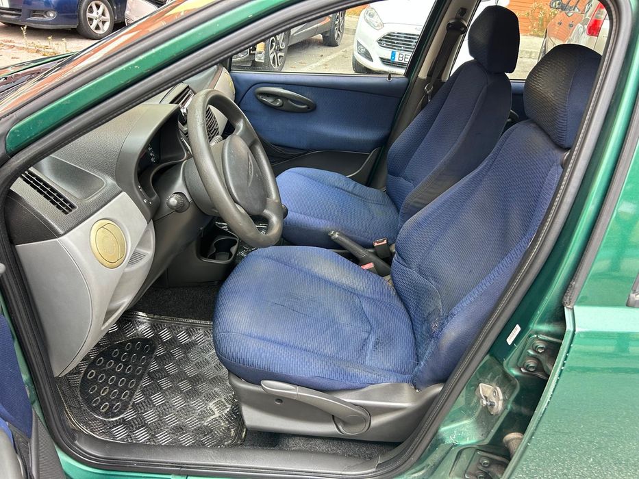 FIAT Punto - 2000 - gasolina