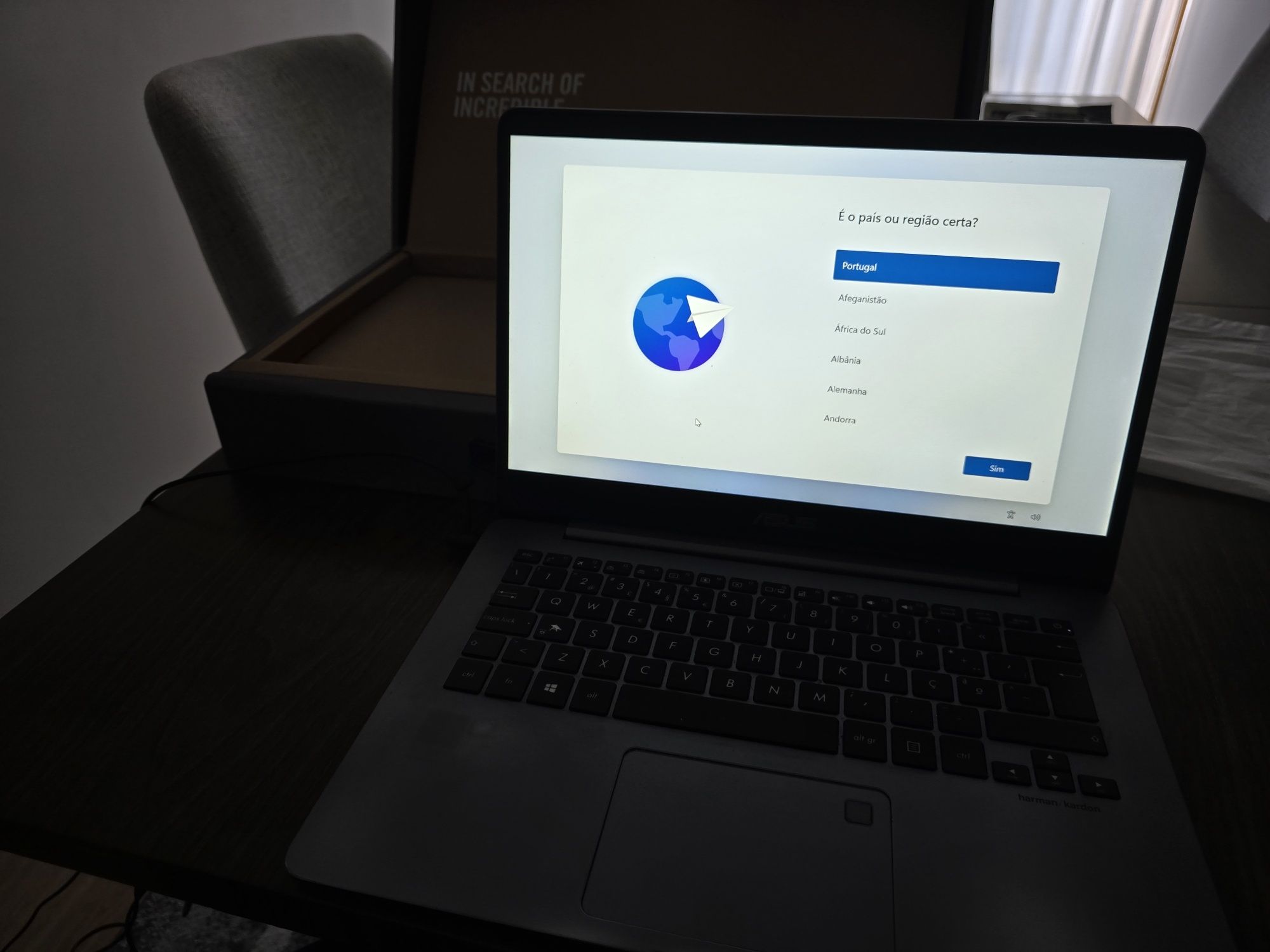 Asus ZenBook UX430U