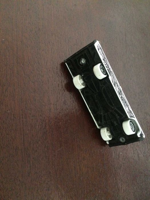 Carrinho réplica Chevrolet Impala