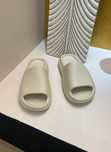 Nowe\Autentyzm*BiałyDamskieAdidasYeezy SlideUnisexTrampki 46