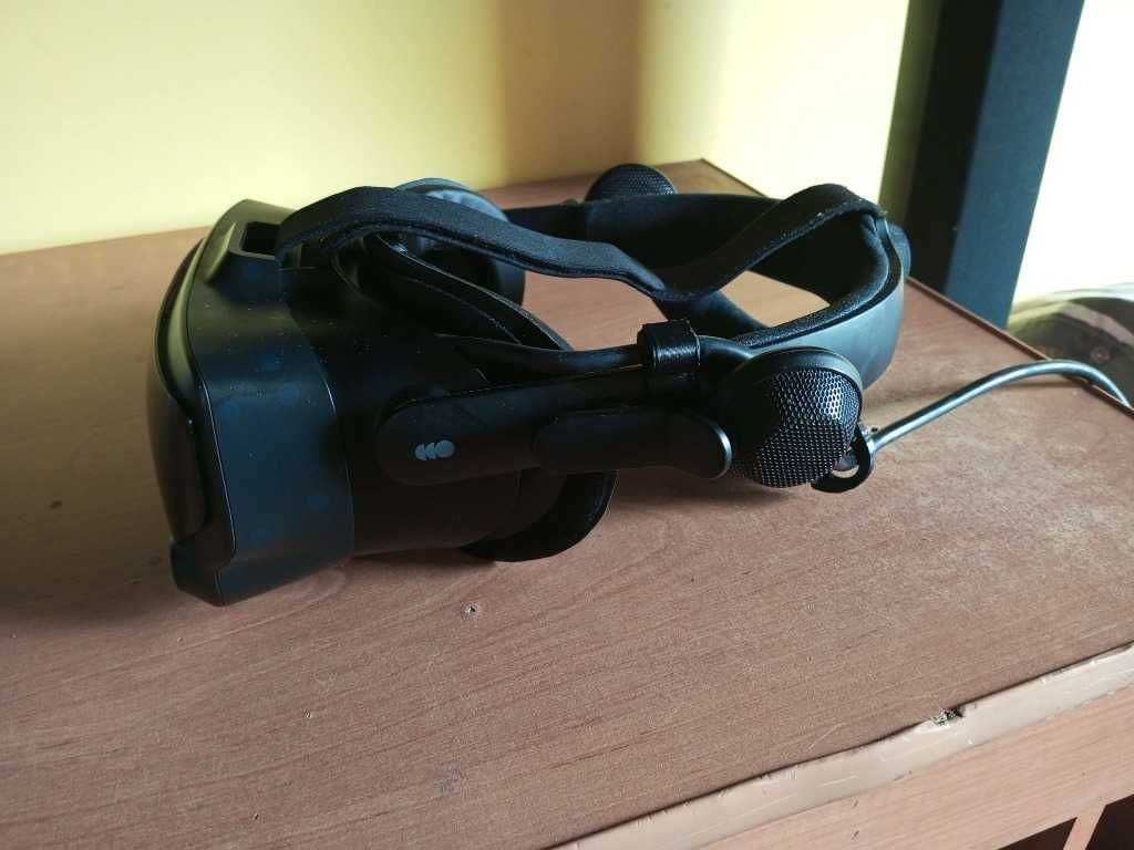 Valve index headset